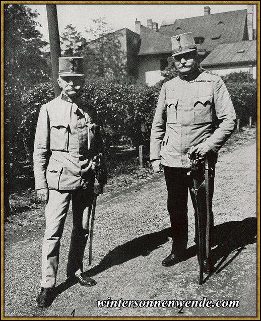 Generaloberst von Hötzendorf und Feldmarschall-Leutnant von
Höfer