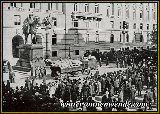Vor dem Kriegsministerium in Wien.