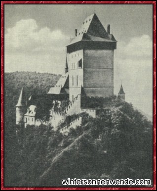 Burg Karlstein, südwestlich von Prag an der Beraun.