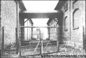 Das polnische Konzentrationslager Chodzen, in dem in den ersten Septembertagen 1939
ca. 7.000 verschleppte Volksdeutsche inhaftiert waren.