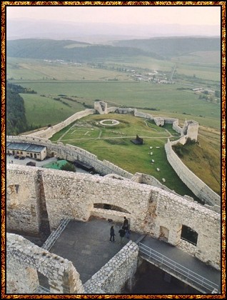 Blick von der Burg in die Zipser Landschaft