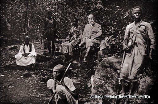 Robert Koch bei Daressalam in Deutsch-Ostafrika, 1906.