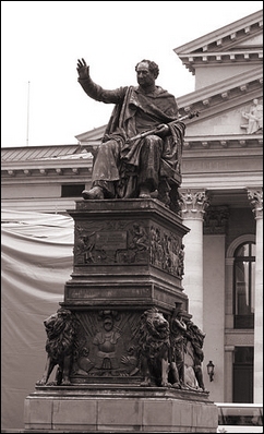 Denkmal für König Max Joseph von Bayern.