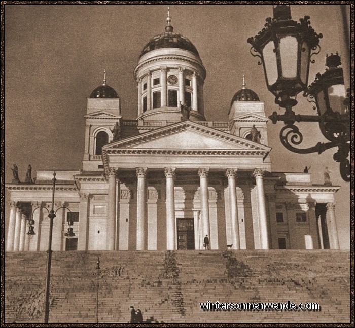 Die  Großkirche' zu Helsinki, geschaffen von dem deutschen Baumeister Carl
Ludwig Engel zu Beginn des 19. Jahrhunderts.