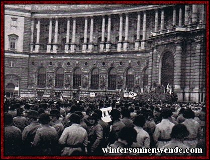 Gemeinsame Kundgebung der Wiener Nationalsozialisten und der
Frontkämpfervereinigung gegen St. Germain.