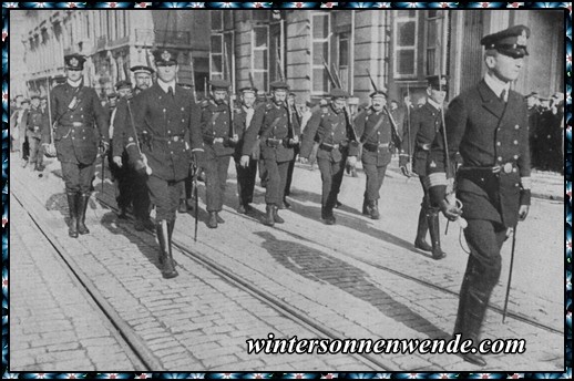 Einzug der deutschen Marinedivision in Antwerpen.