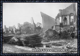 Trümmer der von den Franzosen durch Artilleriefeuer niedergelegten Stadt Soissons.