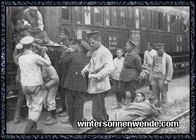 Verwundete französische Gefangene im Lazarettzuge.