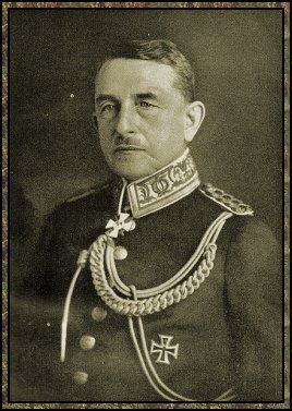 Dr. Heinrich Schnee.